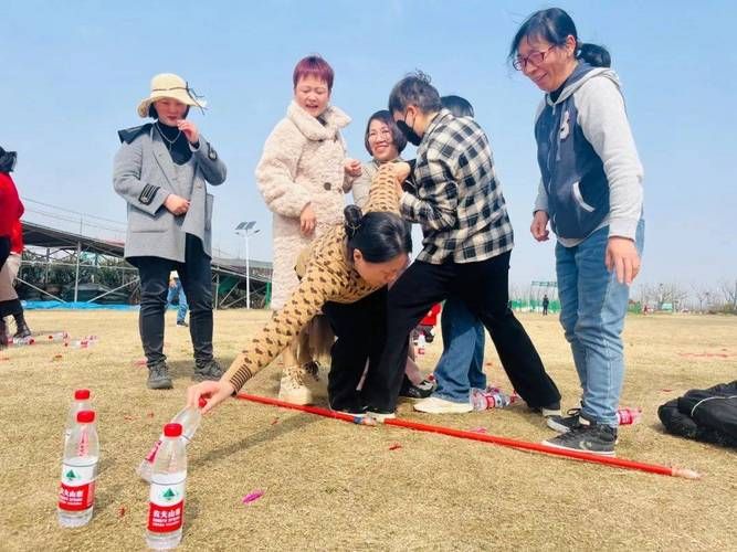 隔空取水游戏怎么才能成功？技巧攻略看这一篇！