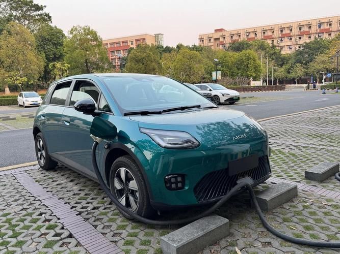 AION 178续航实测 充满电能跑多少公里