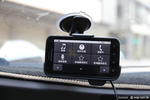 atrix 4g续航能力测试 一天够用吗