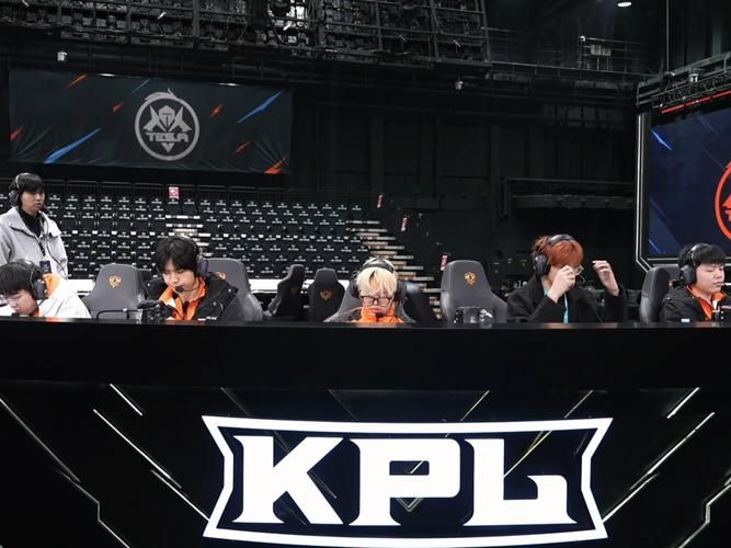 dyg晋级季后赛过程回顾他们如何做到的