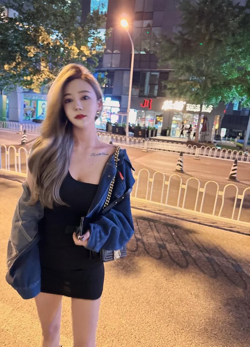hit girl是什么来头 这个酷女孩为何火爆全网