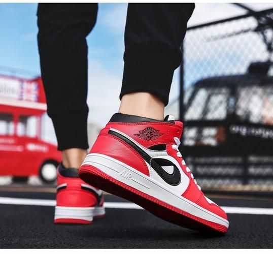 Lilballz购买攻略哪里能买到正品这个潮牌