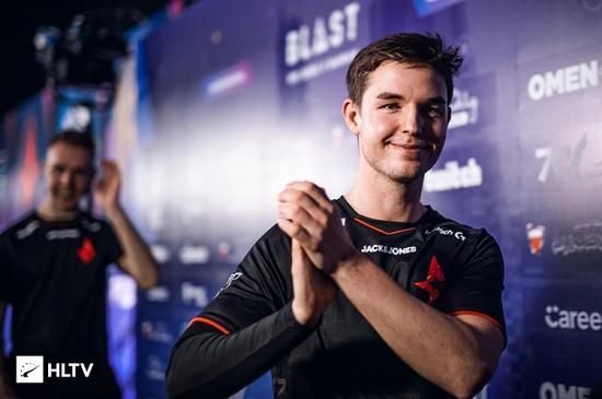 rstars战队夺冠之路 他们是怎么做到的