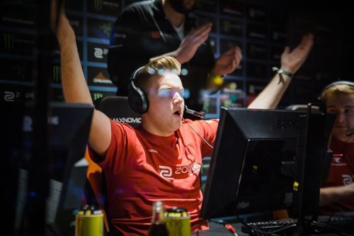 rstars战队夺冠之路 他们是怎么做到的