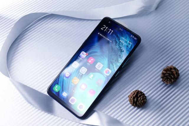 vivonex5续航能力如何一天够用吗