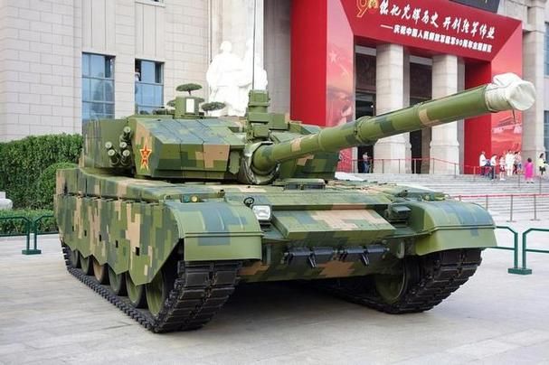 中国99a2主战坦克全面对比美军m1a2谁更厉害