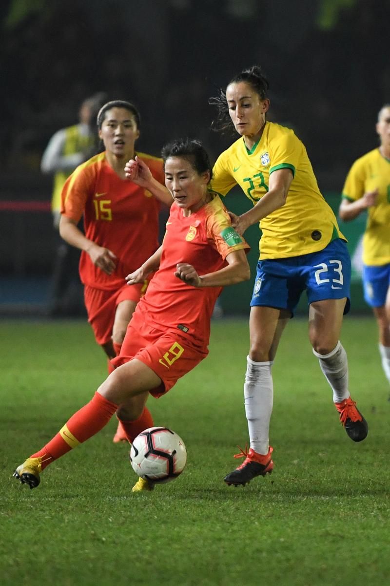 中国女足VS巴西赛后总结与精彩回放