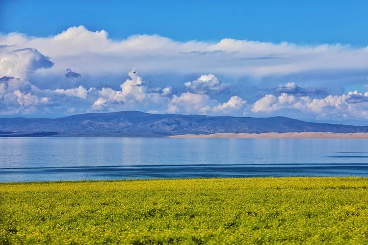 中国海拔最低的湖有多深 揭秘这个特殊湖泊的秘密