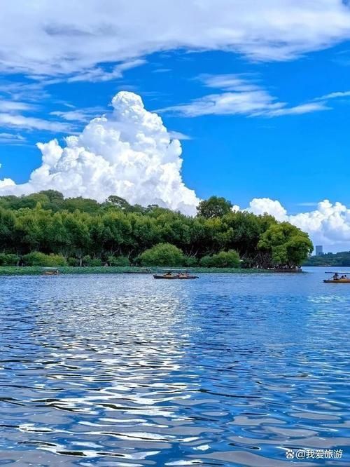 中国海拔最低的湖有多深 揭秘这个特殊湖泊的秘密