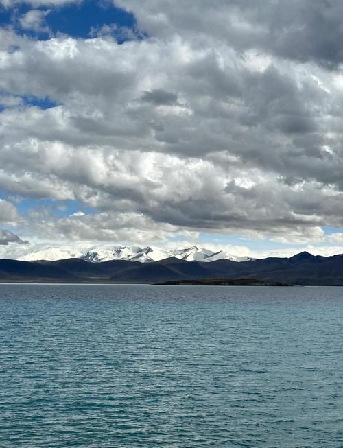 中国海拔最低的湖有多深 揭秘这个特殊湖泊的秘密