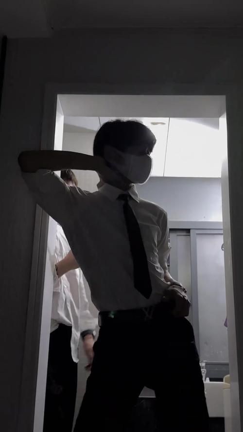 乌鸦坐飞机下一句爆笑接梗挑战你的脑洞