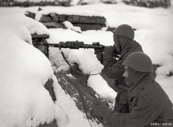 二战狙击手怎么玩 实战操作与战术解析