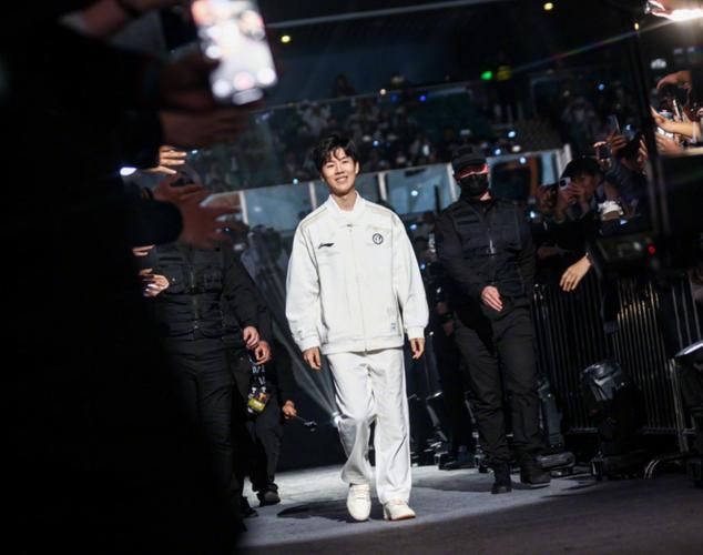 于途因为英雄池深能否成为顶级选手