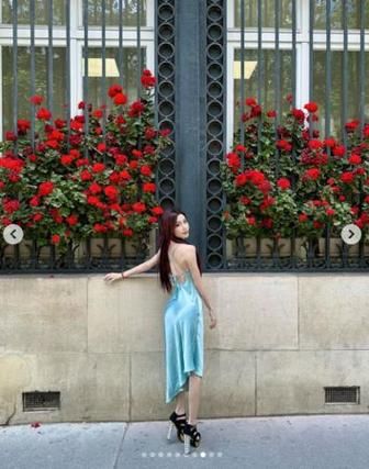 人体模特yumi的时尚穿搭与风格解析一览