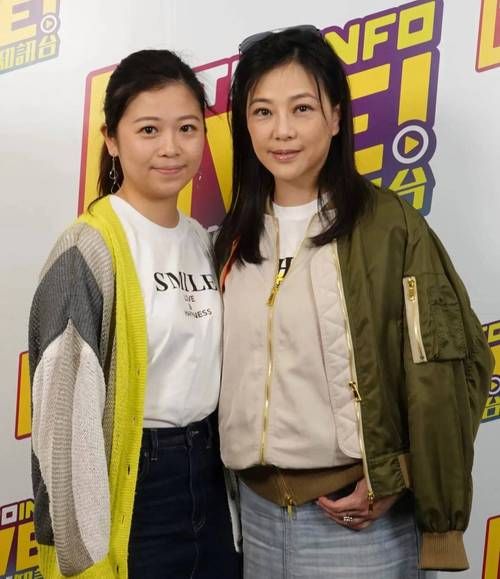 人体模特yumi的时尚穿搭与风格解析一览