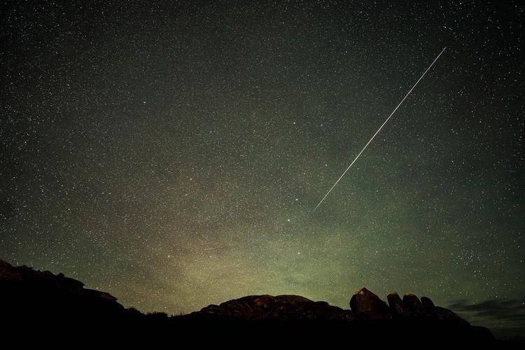什么时候有流星雨 教你如何不错过任何一场流星雨