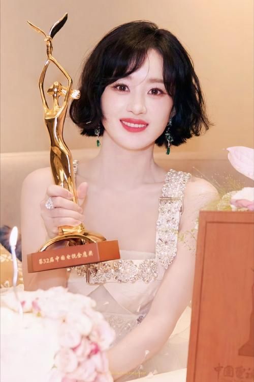 今年金鹰女神是谁 最新名单揭晓引热议