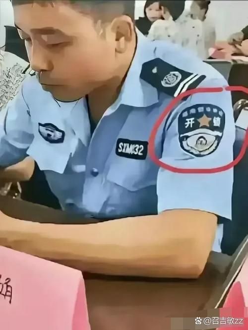 代理巡逻队长徽章佩戴要求 正确使用方式与规范