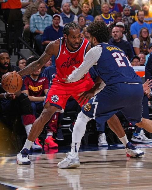 伦纳德半场27分带队逆转比赛太精彩