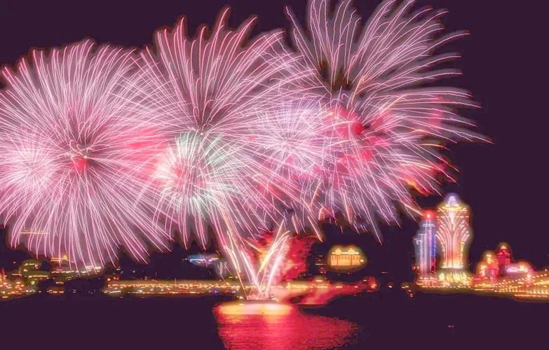 你就像烟火的美丽绽放出最耀眼的光芒