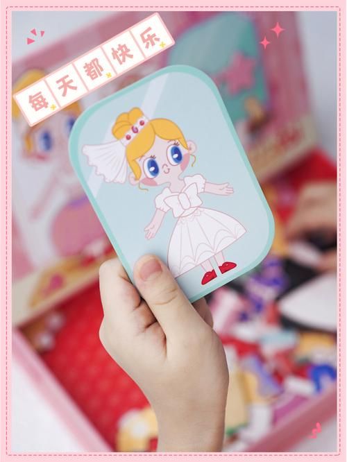 俏皮公主玩转校园日常 看小公主如何征服全校师生