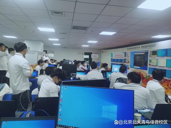 北大青鸟电竞学院和普通职高有什么区别哪个更好