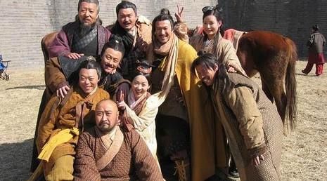 卓君稻草人之恋电影剧情详细介绍