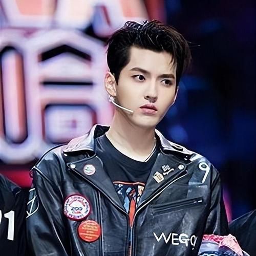 吴亦凡晒大碗宽面成焦点 这波操作太圈粉