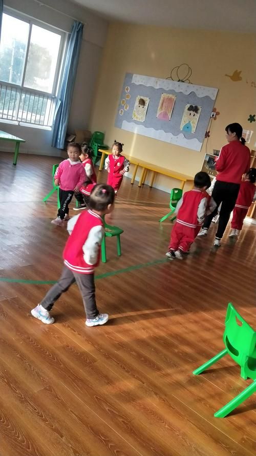 四川卫视开心小鸟节目精彩看点大揭秘