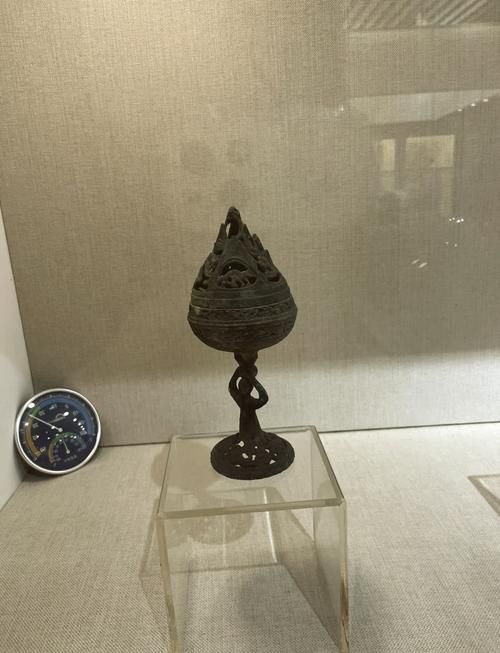 墓土彩虹下的蜡烛原来还能这样用太神奇了