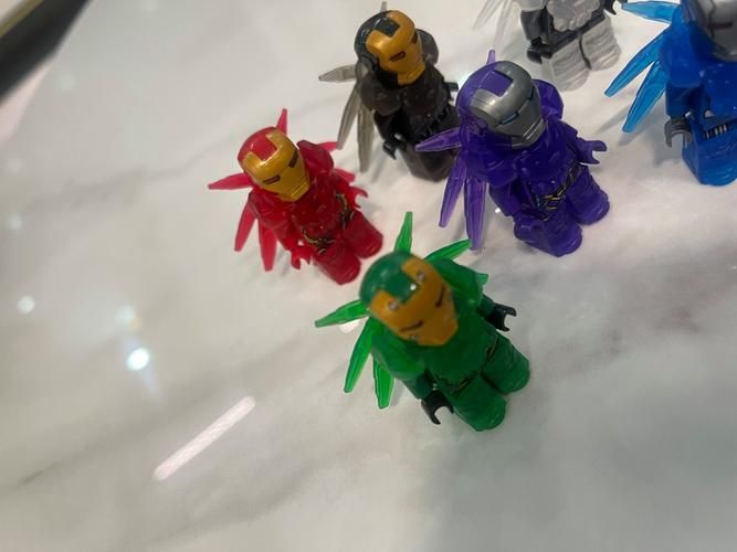 复仇者用什么武器揭秘超级英雄的装备库