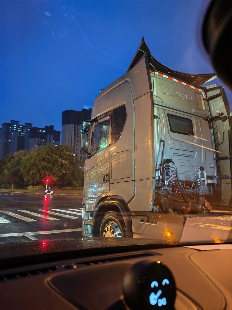 斯堪尼亚重卡驾驶舒适性提升小技巧告别疲劳