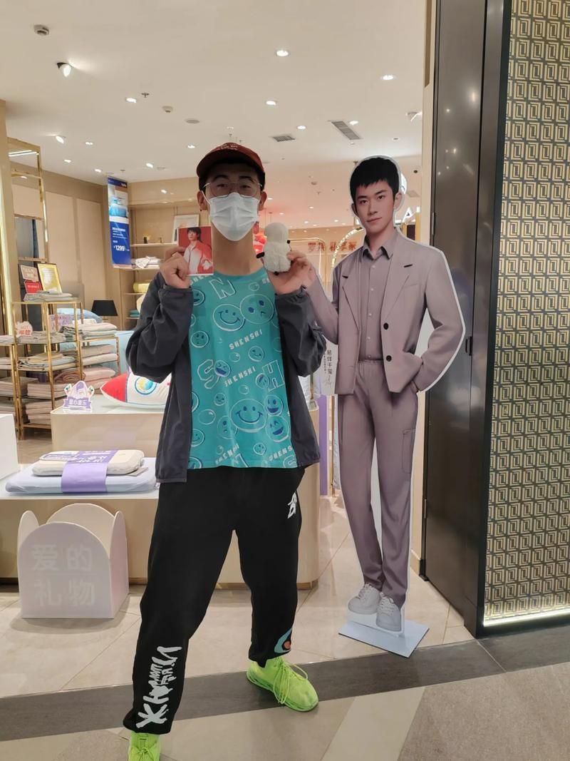 易烊千玺细思极恐的瞬间你看懂了吗