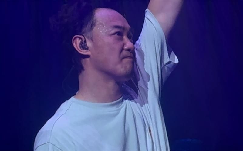 有一点动心陈奕迅现场版视频哪里可以看