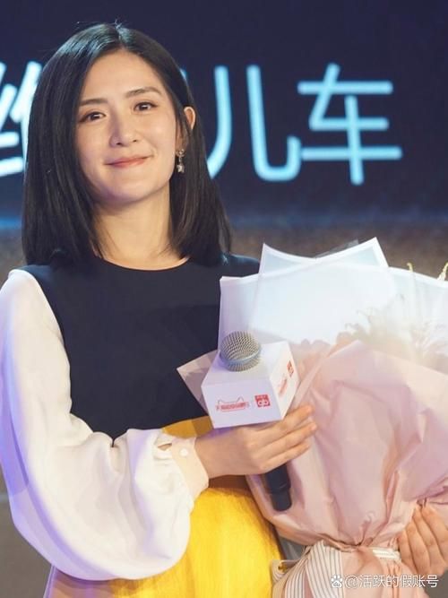 谢娜的微博是多少 轻松关注她的最新动态