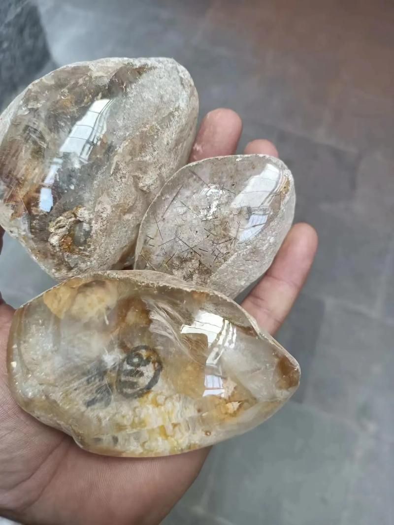 逃学大乱斗冰晶石有什么用 详细解析冰晶石功能与价值