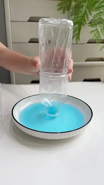 那个杯子先装满水的实验步骤一看就会做