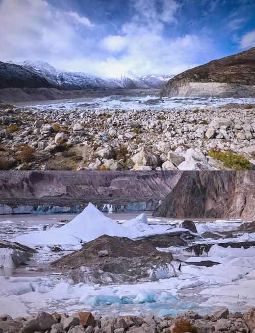 ice lakes冰湖奇观 探索世界上最美的冰冻湖泊
