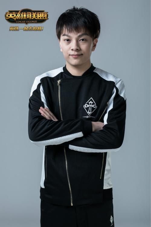 lol omg战队训练日常 职业选手是怎么练出来的
