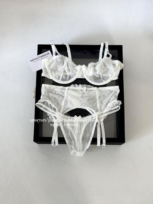 qqny是啥意思 这个缩写词竟然和内衣有关