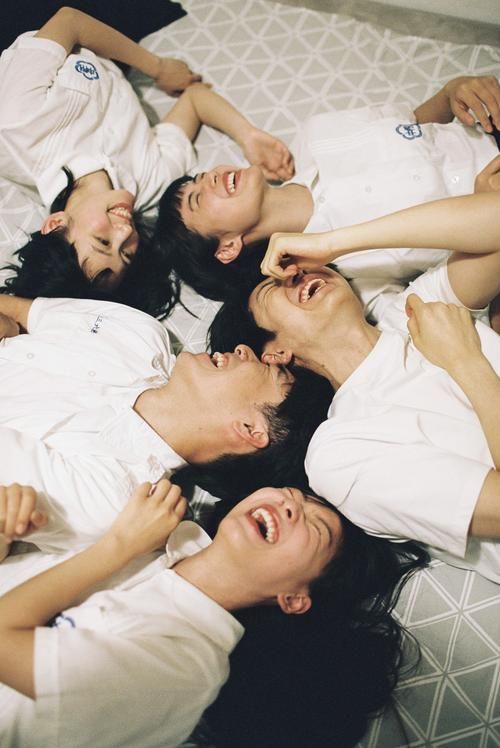 同学都是女生第五集全集观看女生们的成长历程
