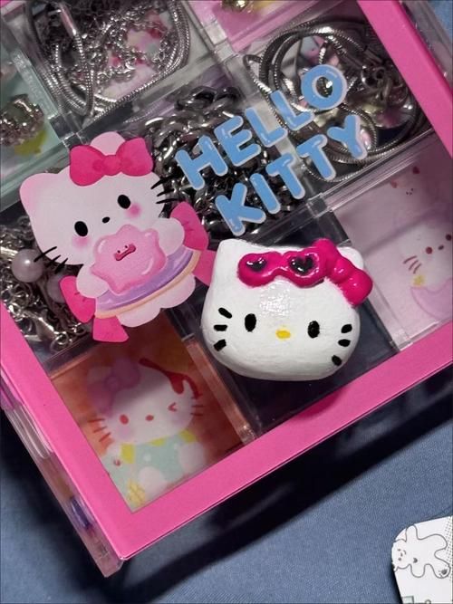 哈喽kitty手机周边好物分享 配件也要可可爱爱