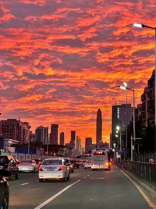 夕阳染红的街道图片下载 高清黄昏美景收藏