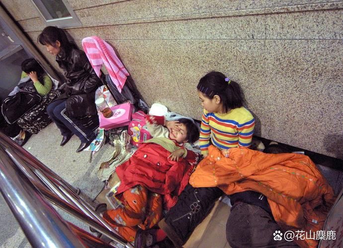 大便超人的英雄事迹看他如何用独特能力救人