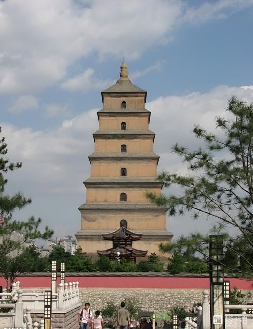大雁塔在哪里个城市 西安旅游必去景点推荐