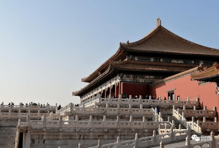 我国古代什么时候开始普及砖瓦建筑