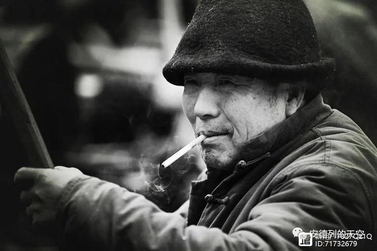 扒灰色公在船上第五集精彩片段抢先看