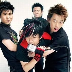 花儿乐队抄袭的歌曲真相 这些证据让人惊讶
