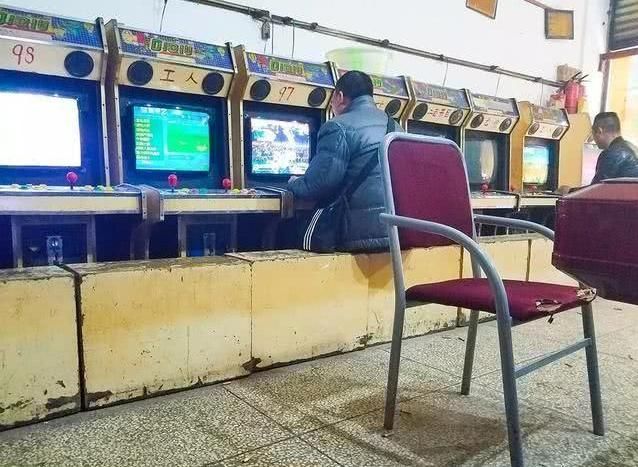 86黄金赛马：这种特殊的街机，你玩过吗？