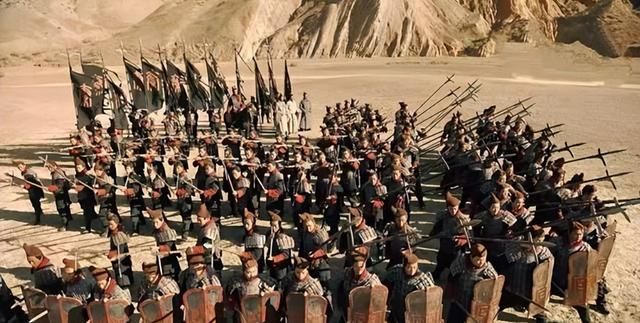 三国群英传中的鱼丽阵是古代常用的鱼鳞阵吗?它们有何不同之处